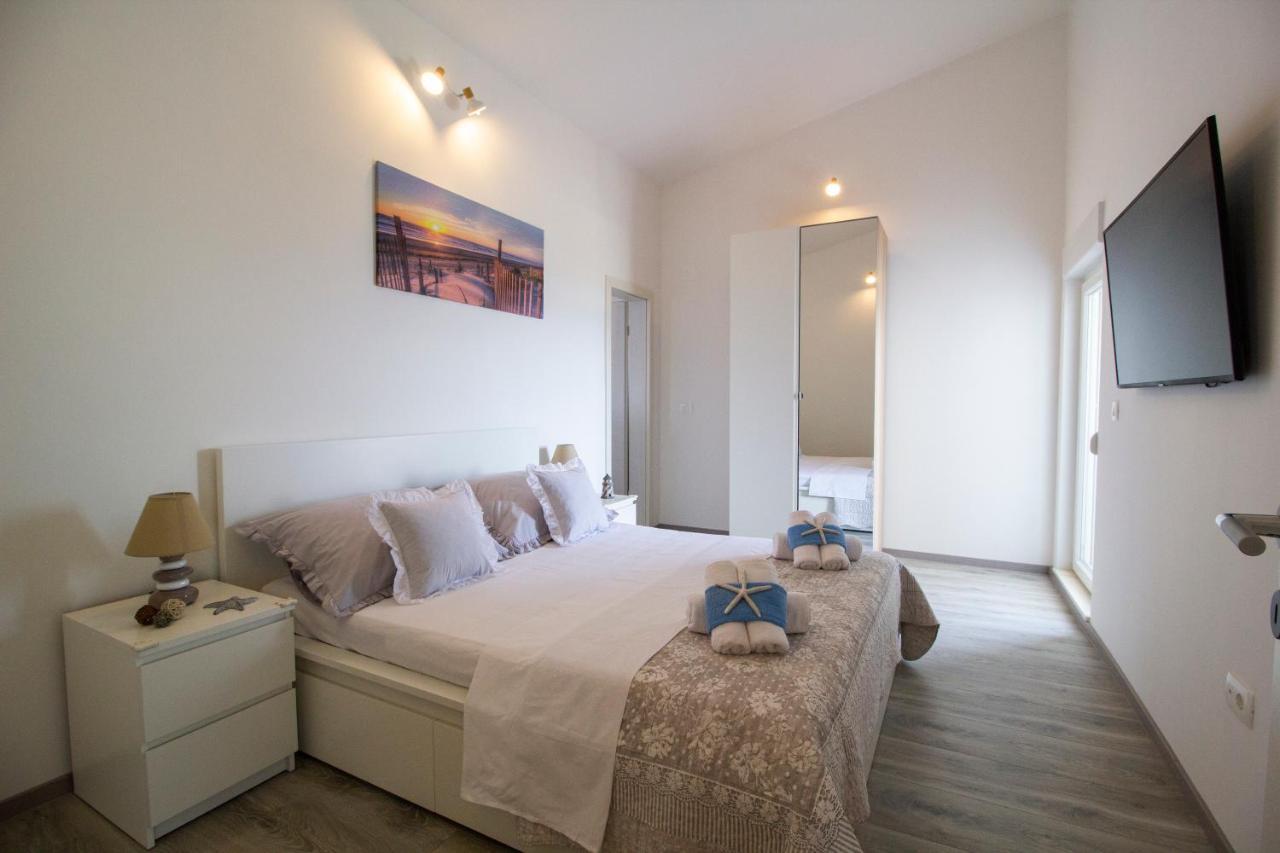 Apartman Cicibella Kaštela Eksteriør bilde